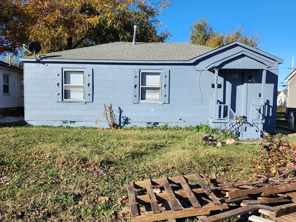 504 E Lockheed Dr, Midwest City, OK 73110