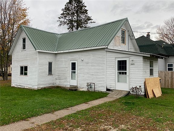 3rd image of 15971 Fourth Street