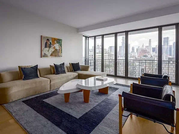 100 Vandam St, New York, NY