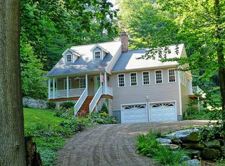 8 Old Coram Rd, Shelton, CT 06484