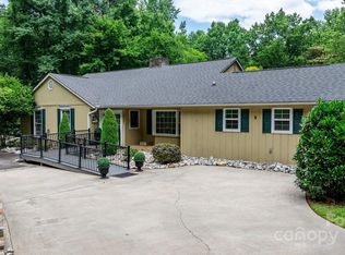 3491 Crestwood Dr, Morganton, NC 28655