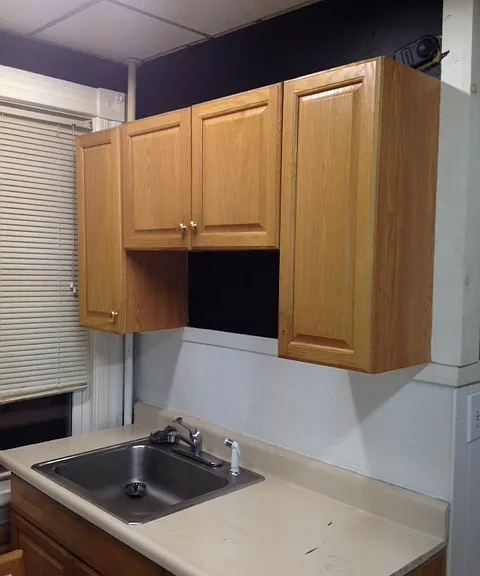 140 Franklin St — Photo 2