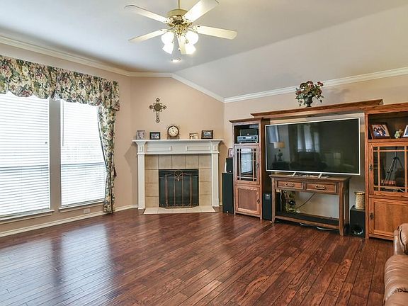 5th image of 6023 Fannin Dr
