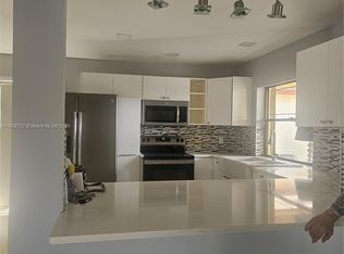 5320 SW 153rd Pl S, Miami, FL 33185