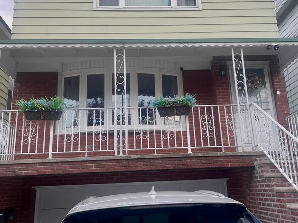 78 W 54th St #1, Bayonne, NJ 07002