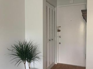 11925 Parklawn Dr APT 101, Rockville, MD 20852