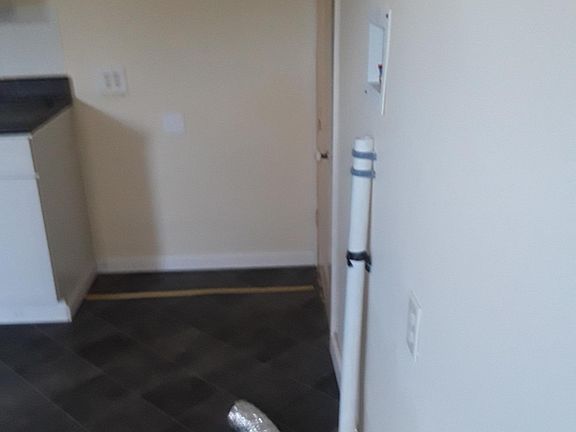 2nd image of 8 Feeder Ave