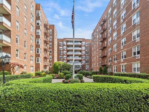 9201 Shore Rd APT D312, Brooklyn, NY 11209