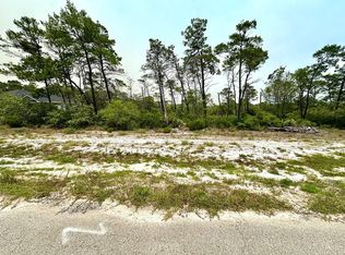 344 Magnolia Ct, Eastpoint, FL 32328