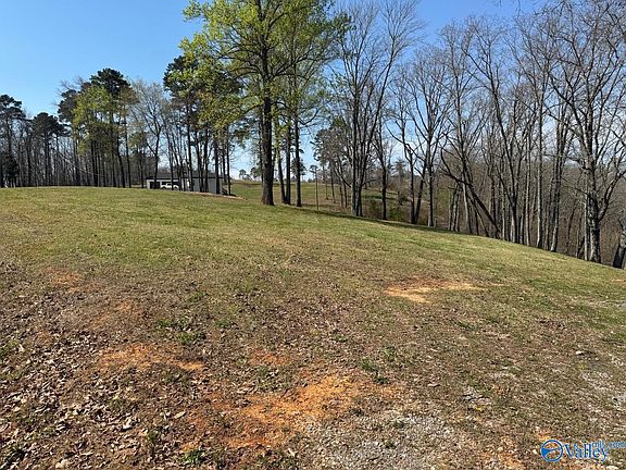 3rd image of 302 McCorkle Mountain Rd