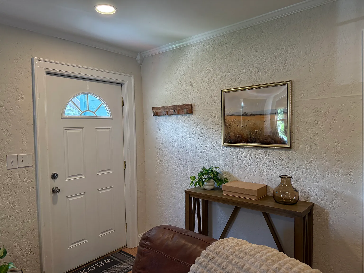 3 bed, 1225 sqft, $3,100 — Photo 4