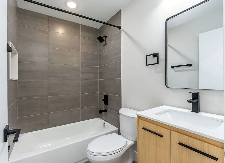 660 Brooklyn St #1 — Photo 16