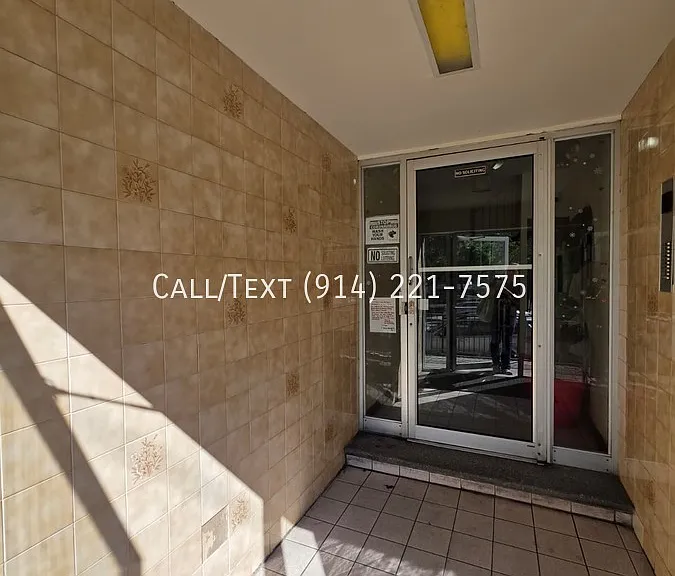 185 Valentine Ln — Photo 2