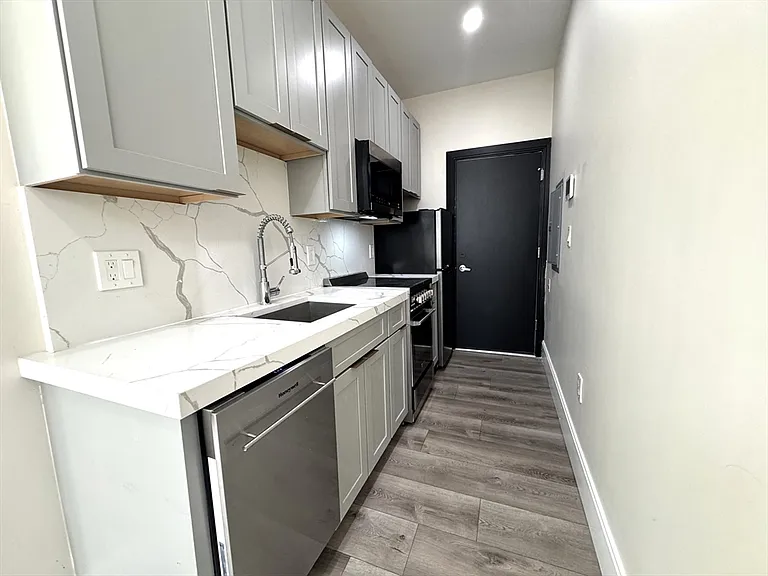 366 Broadway #307 — Photo 1