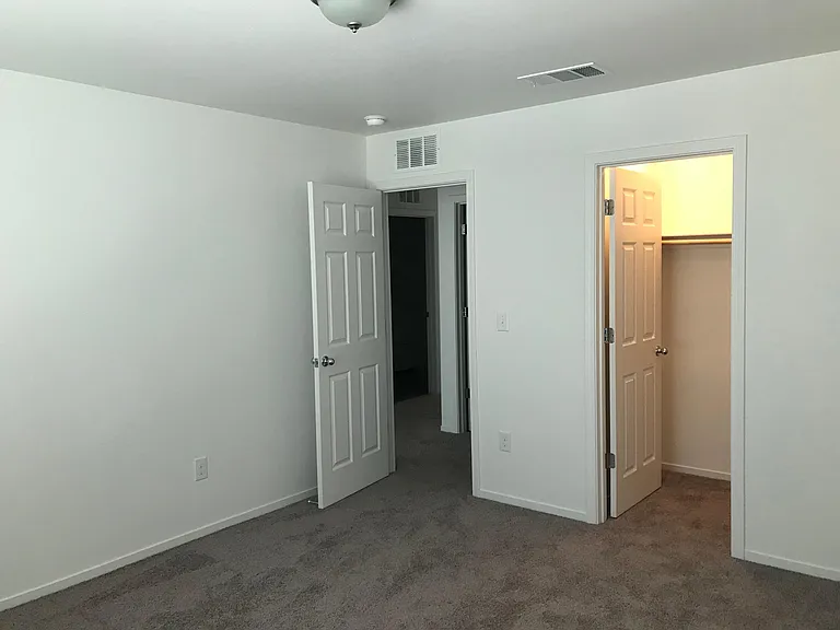 9870 Coastal Fog Dr — Photo 7