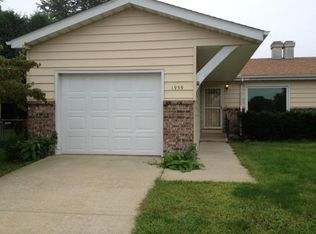 1939 E Mill Stone Rd, Decatur, IL 62526