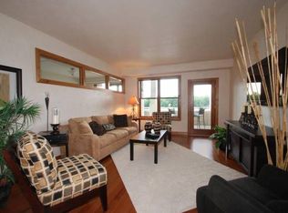 150 Front St N UNIT 413, Prescott, WI 54021