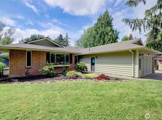 601 Upland Pl, Mount Vernon, WA 98273