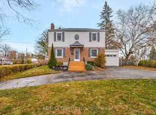 8 Greenlawn Ave, Belleville, ON K8N 4B5