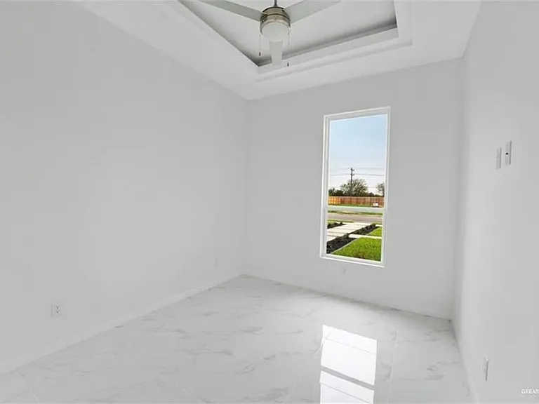 3121 E Kennedy Ave — Photo 19