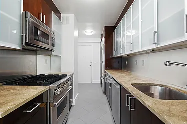 Rented by 165 E 66 Street Residential Owner LLC