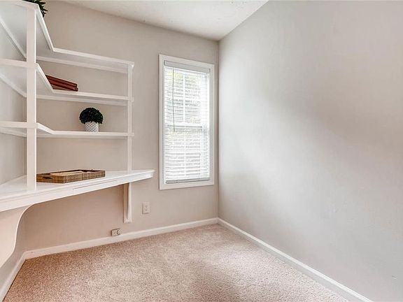 5th image of 2060 River Heights Walk SE #2060
