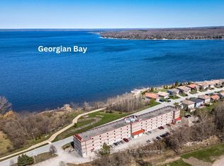 280 Aberdeen Blvd #415, Midland, ON L4R5N4