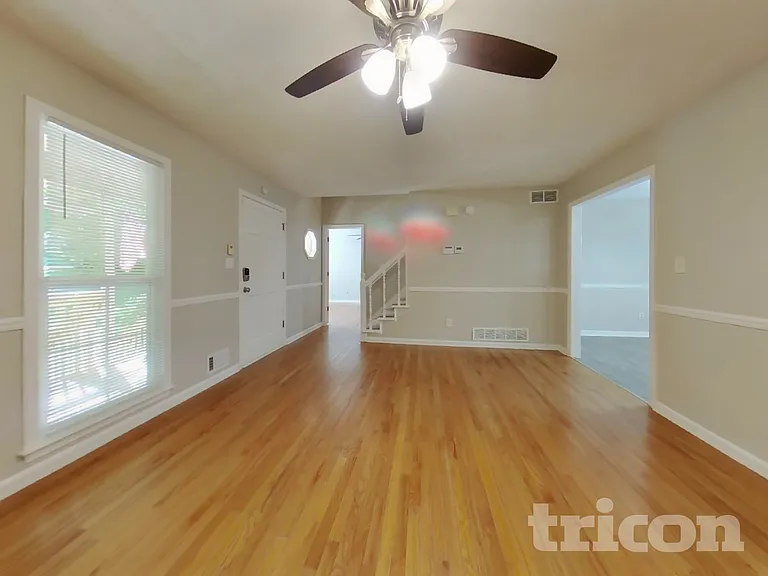 85 Elizabeth Pl — Photo 3
