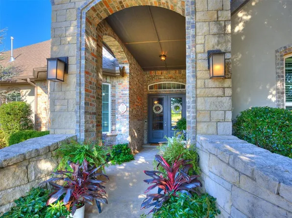 10404 Cherrywood Dr, Oklahoma City, OK 73151