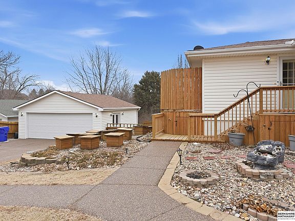 5th image of 1703 Pinecrest Rd