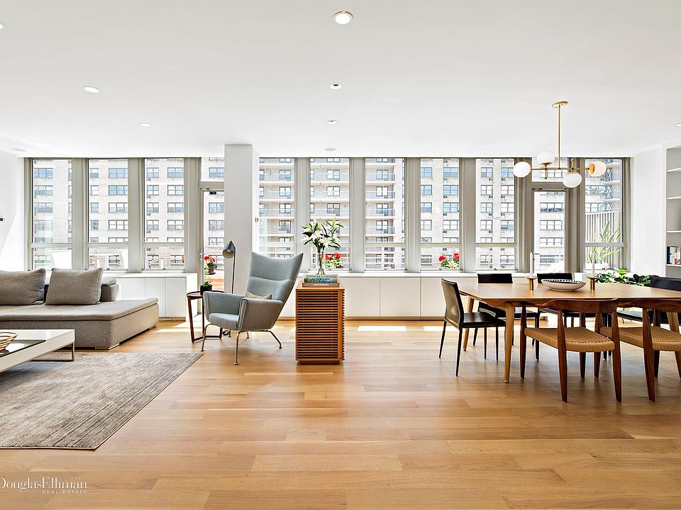 1st image of 315 W 70th St Penthouse A
