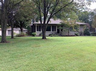 1108 S Brentwood Dr, Evansville, IN