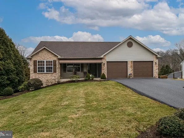 4008 River Rd, Reading, PA 19605