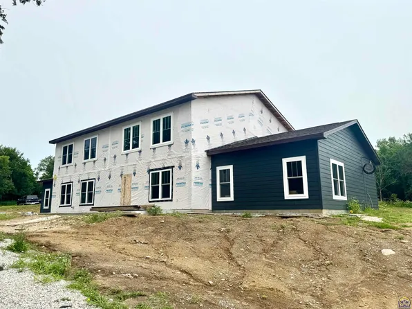1220 S 14th St, Sabetha, KS 66534