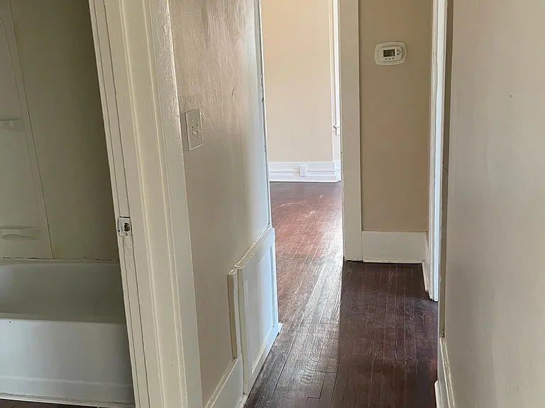 239 Andrews St #4 — Photo 10