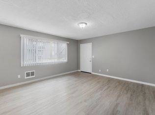 911 S Pacific Ave APT 5, Kelso, WA 98626