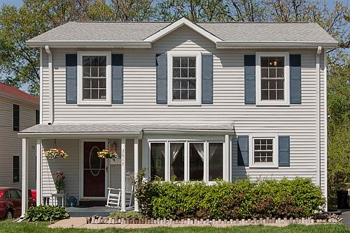 1st image of 2617 Louis Ave
