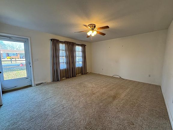 2nd image of 210 Wayne Dr