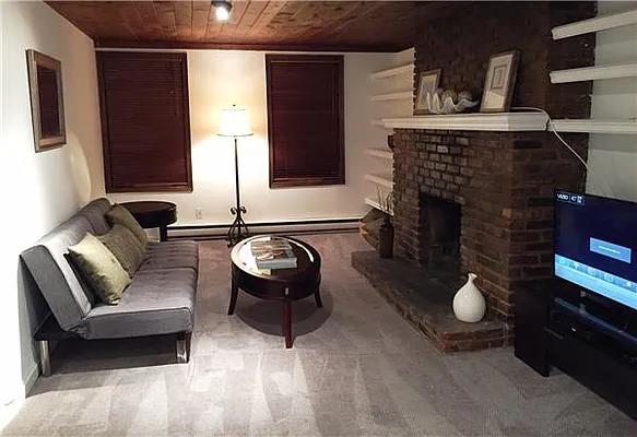 Rented by Park River | media 10