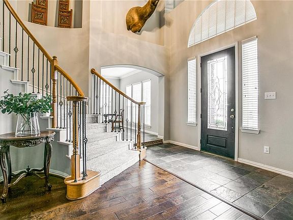 4th image of 4324 Tall Oak Ln