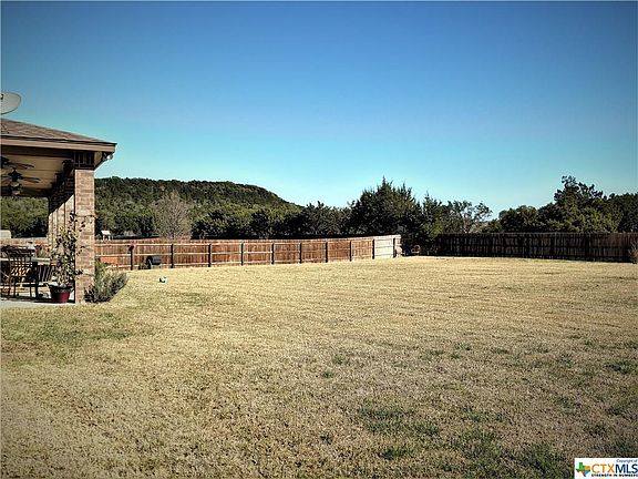4th image of 3611 Blanco Dr