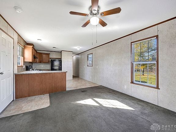 3rd image of 6832 Opal Dr