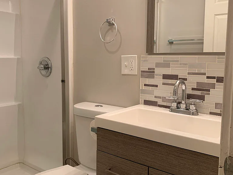 16416 Arcade Ave — Photo 10