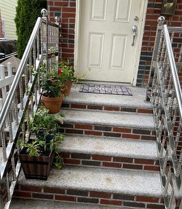 4th image of 115-40 127th St