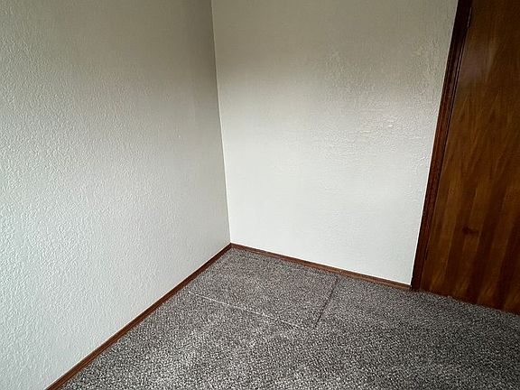3rd image of 901 NE Tortoise Dr #D