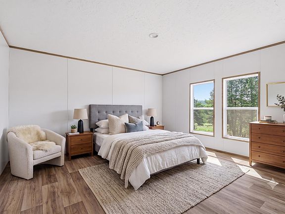 3rd image of 114 Amethyst Ln
