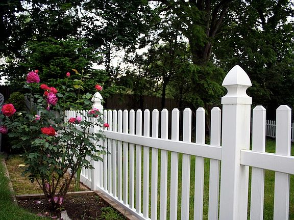 Side Yard Fence
