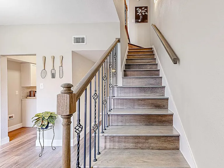 12921 Abrams Rd #401 — Photo 15