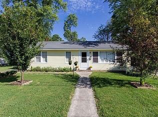 1614 Horseshoe Dr, Springdale, AR 72762