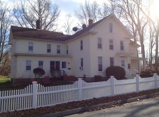 12 Read St APT A, Deep River, CT 06417